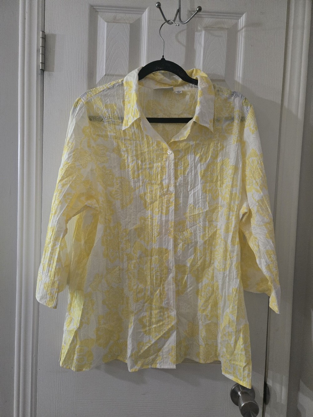 1x Denim & Co blouse